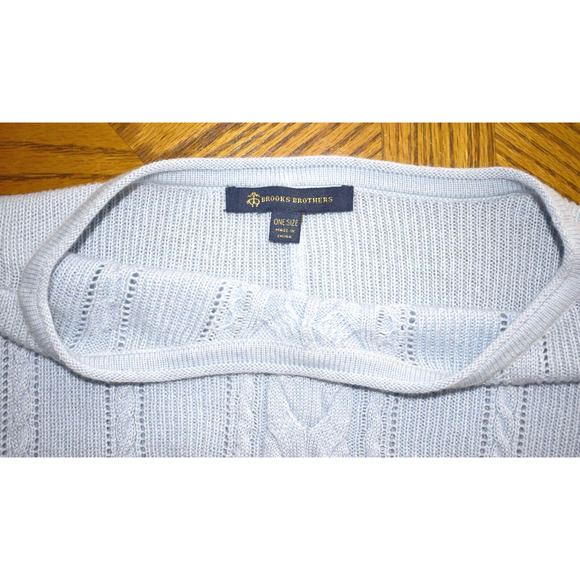 A5 Auth BROOKS BROTHERS Lt Blue Wool Blend Cable Knit Poncho Sweater ONE SIZE - Picture 4 of 5
